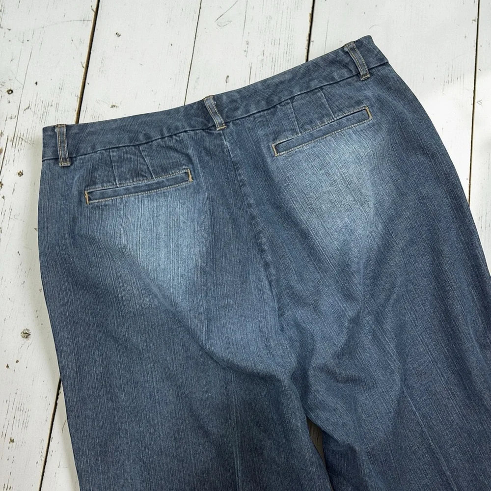 Khakis & Co Cropped Jeans Women Size 12 Blue Stretch Denim Wide Leg Capri Pants - Picture 6 of 7